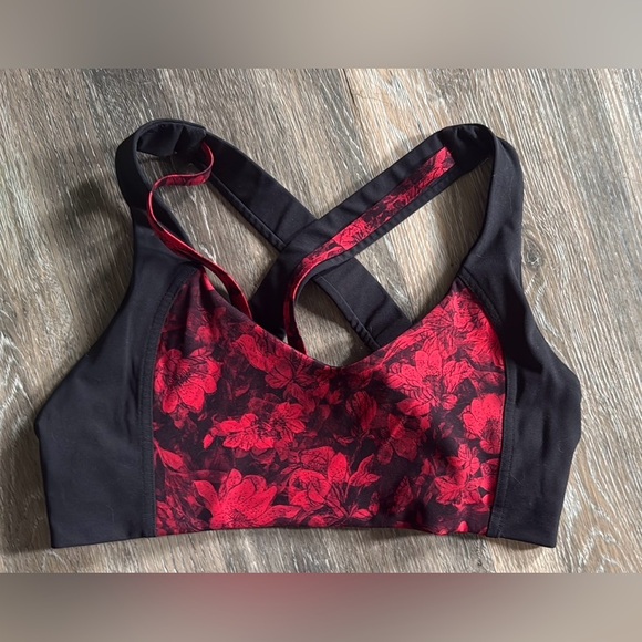 Lululemon Sports Bra - Red & Black Flora - Picture 2 of 4